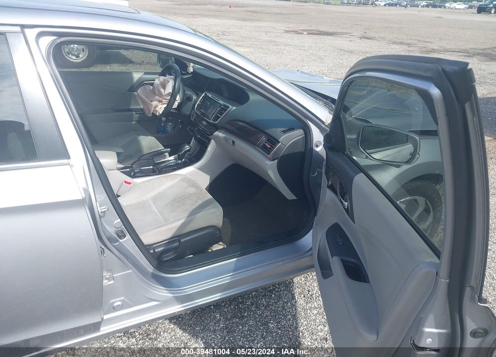 2016 HONDA ACCORD EX VIN: 1HGCR2F77GA143245