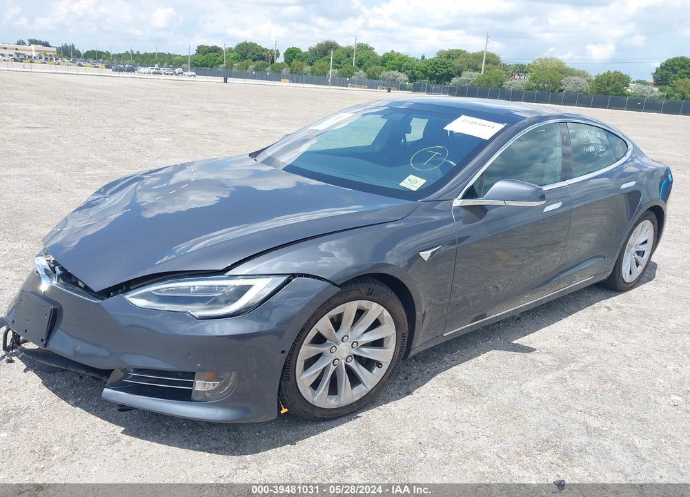 2018 TESLA MODEL S 100D/75D/P100D VIN: 5YJSA1E27JF266415