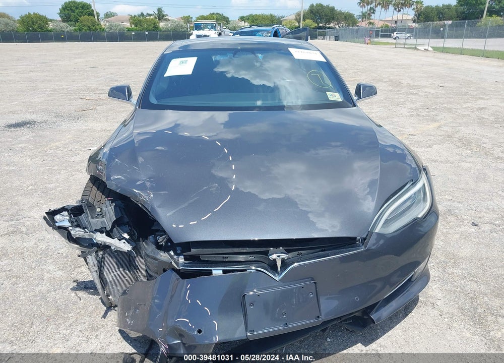 2018 TESLA MODEL S 100D/75D/P100D VIN: 5YJSA1E27JF266415
