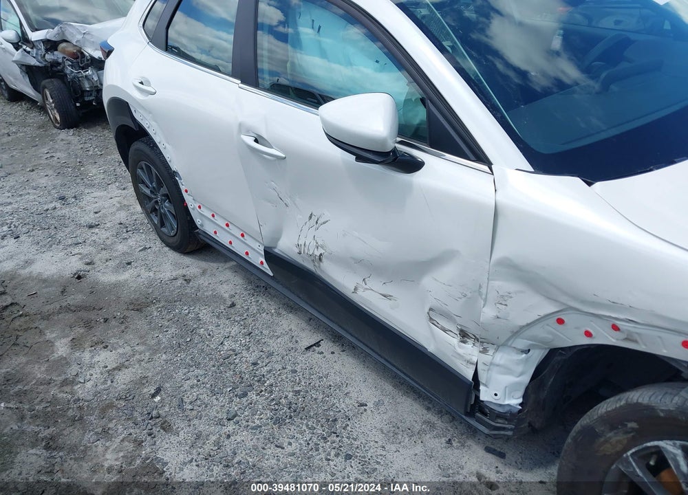 2022 MAZDA CX-30 VIN: 3MVDMBAL0NM421844