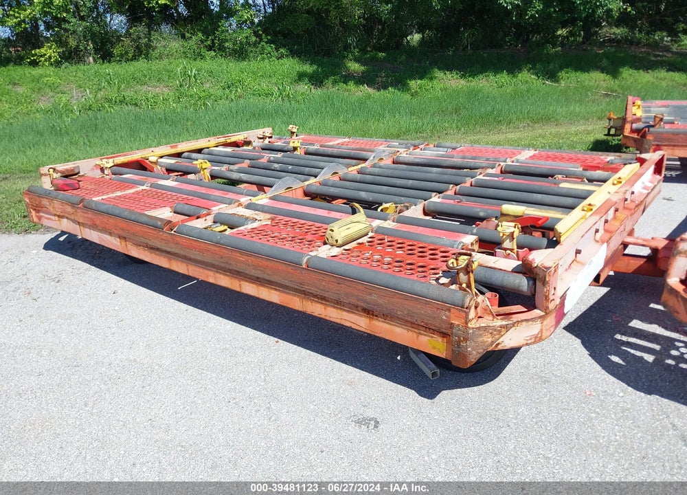2003 EQUIPMENT GSE A05165D VIN: 00000000000165282