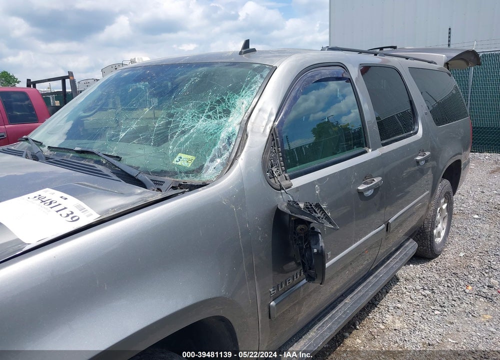 2008 CHEVROLET SUBURBAN 1500 LT VIN: 1GNFK16358R142810