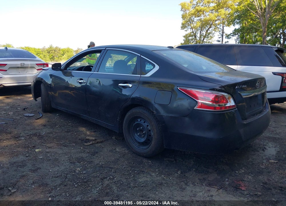2015 NISSAN ALTIMA 2.5/2.5 S/2.5 SL/2.5 SV VIN: 1N4AL3AP5FN907952