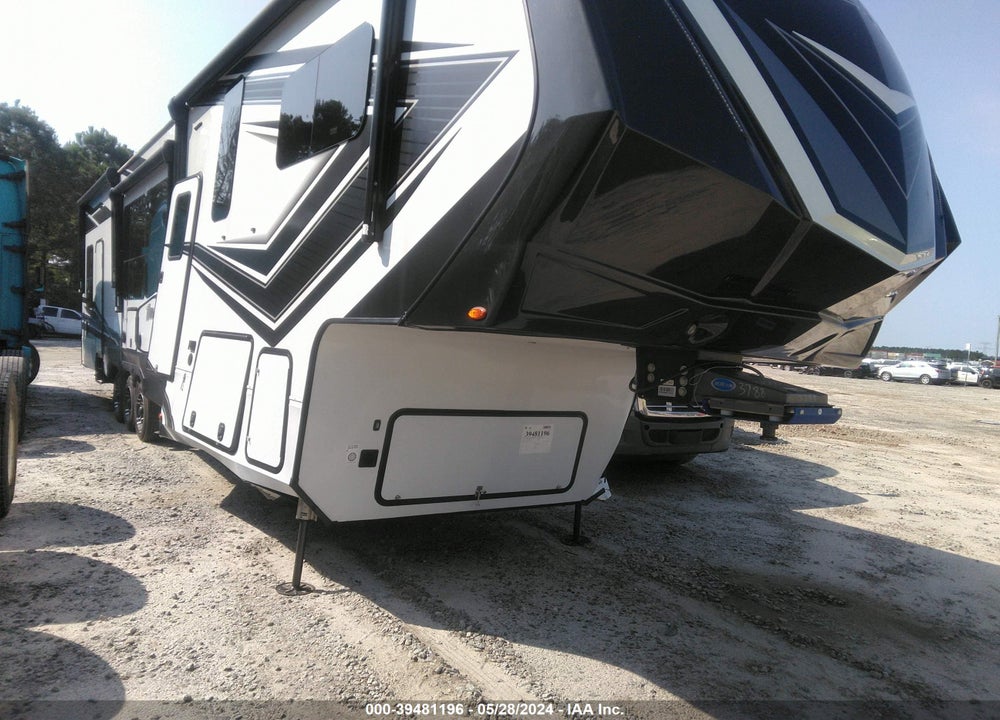 2023 5TH WHEEL OTHER VIN: 573FM4636P1123788