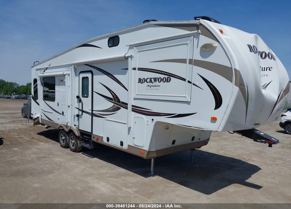 2017 ROCKWOOD OTHER VIN: 4X4FRLE2XH1874299