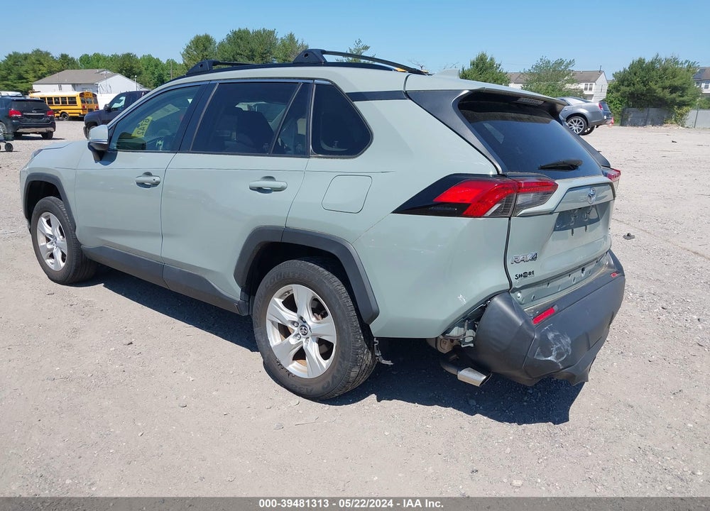 2019 TOYOTA RAV4 XLE VIN: JTMP1RFV4KD516411