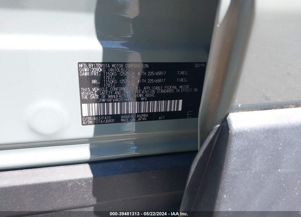 2019 TOYOTA RAV4 XLE VIN: JTMP1RFV4KD516411