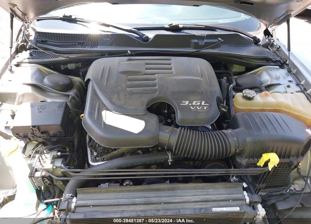 2018 DODGE CHALLENGER SXT PLUS VIN: 2C3CDZAG4JH258542