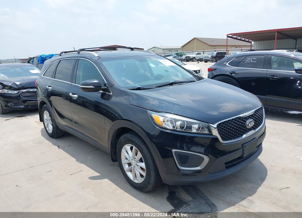 2016 KIA SORENTO 3.3L LX VIN: 5XYPG4A52GG085195