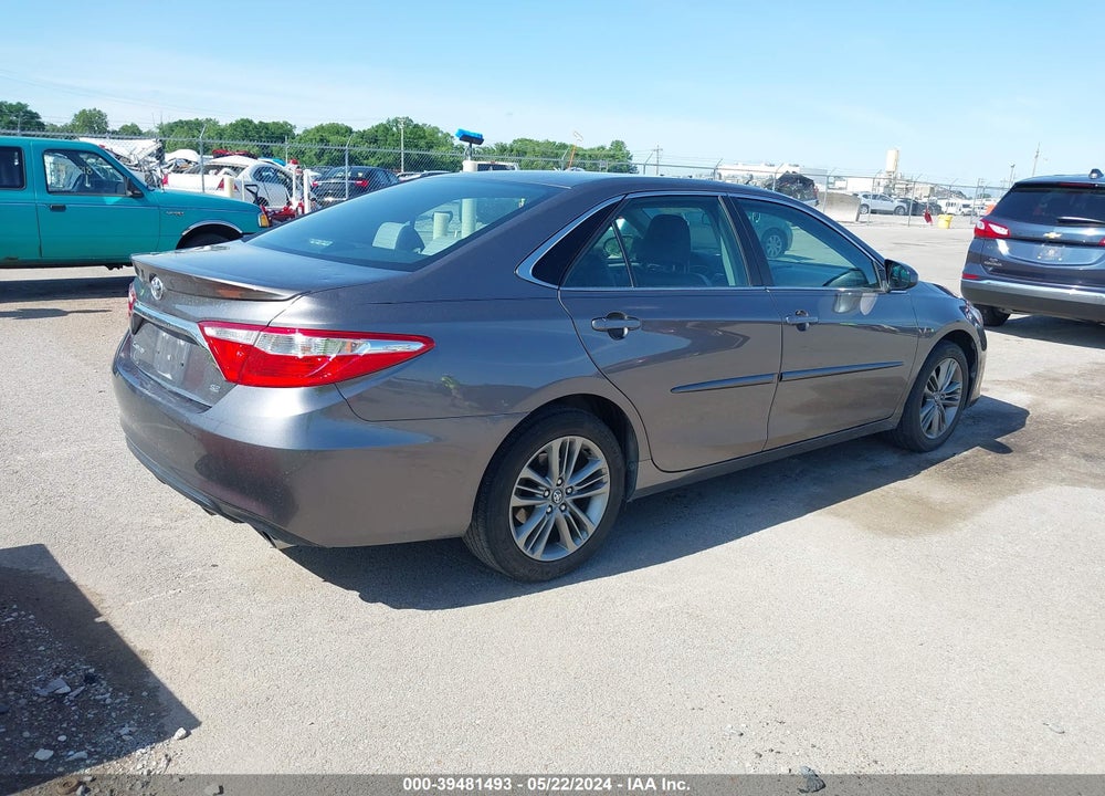 2017 TOYOTA CAMRY SE VIN: 4T1BF1FK5HU437465
