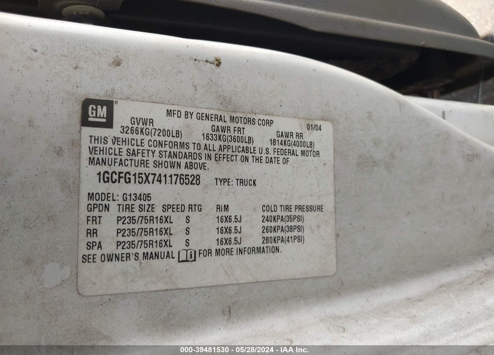 2004 CHEVROLET EXPRESS VIN: 1GCFG15X741176528