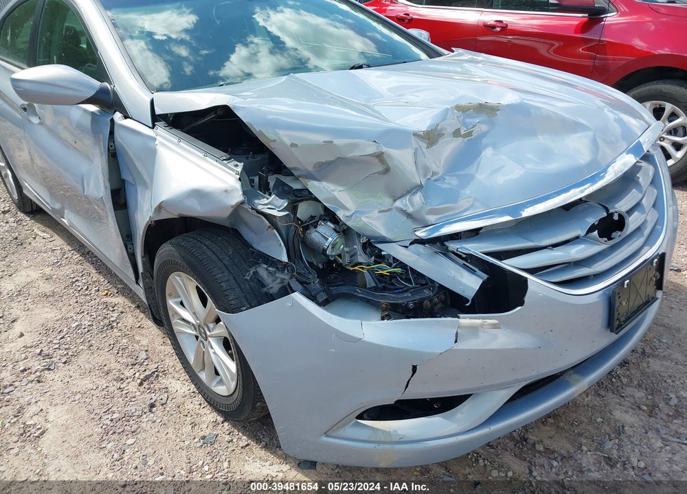 2013 HYUNDAI SONATA GLS VIN: 5NPEB4AC1DH737006
