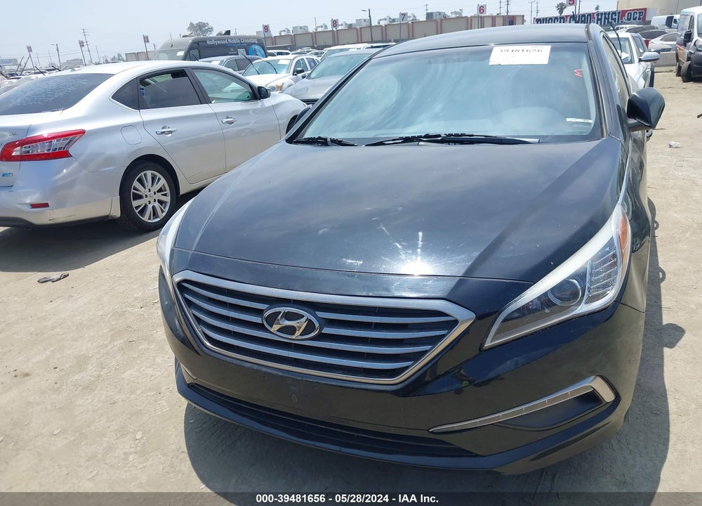 2015 HYUNDAI SONATA SE VIN: 5NPE24AF7FH093928