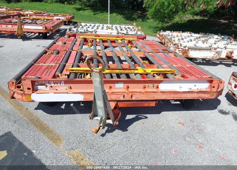 2004 EQUIPMENT GSE A05165D VIN: 00000000000168511
