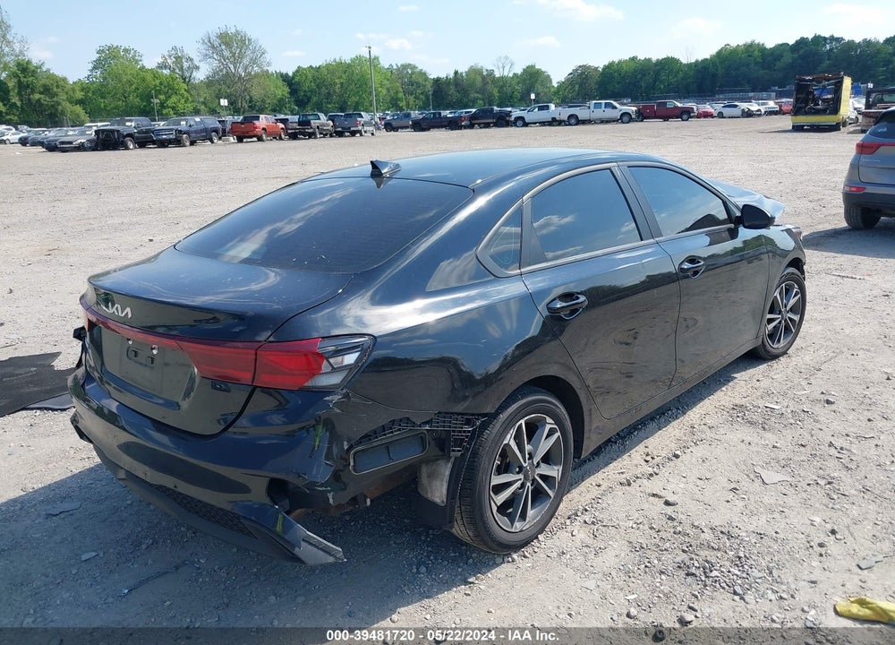 2023 KIA FORTE LXS VIN: 3KPF24AD2PE550167