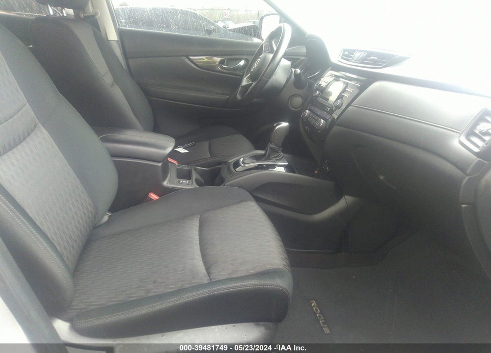 2017 NISSAN ROGUE SV VIN: JN8AT2MV5HW259349