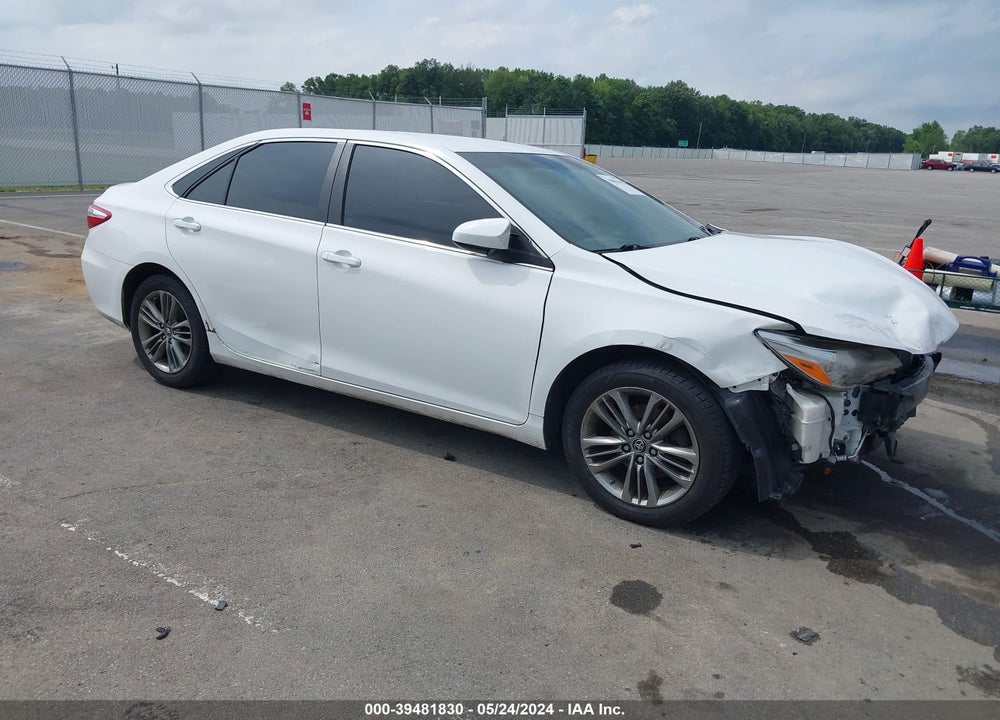 2015 TOYOTA CAMRY SE VIN: 4T1BF1FK0FU055129