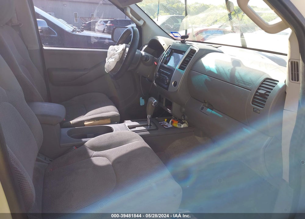 2014 NISSAN FRONTIER S VIN: 1N6AD0ER7EN738983