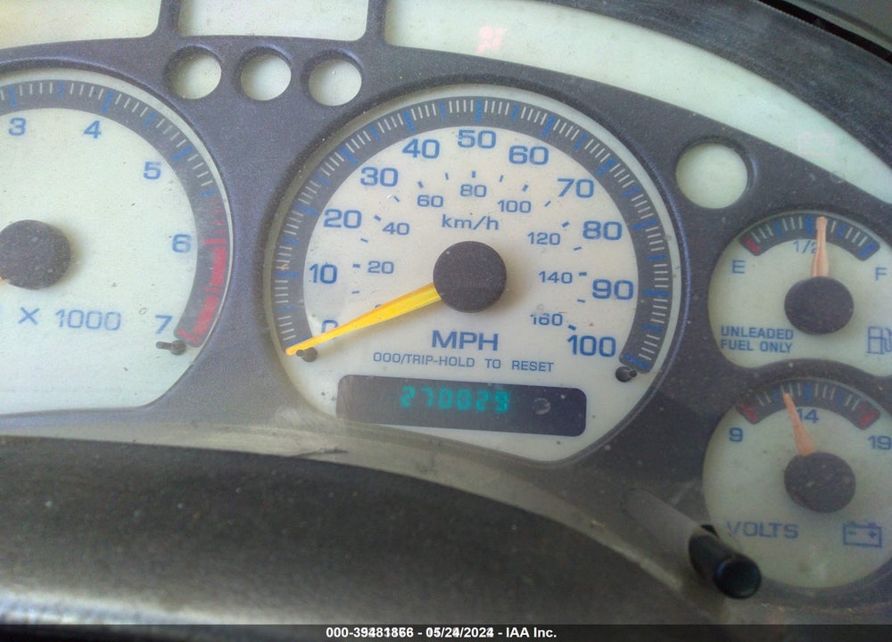 2000 GMC SONOMA SLS VIN: 1GTCS1950Y8208128