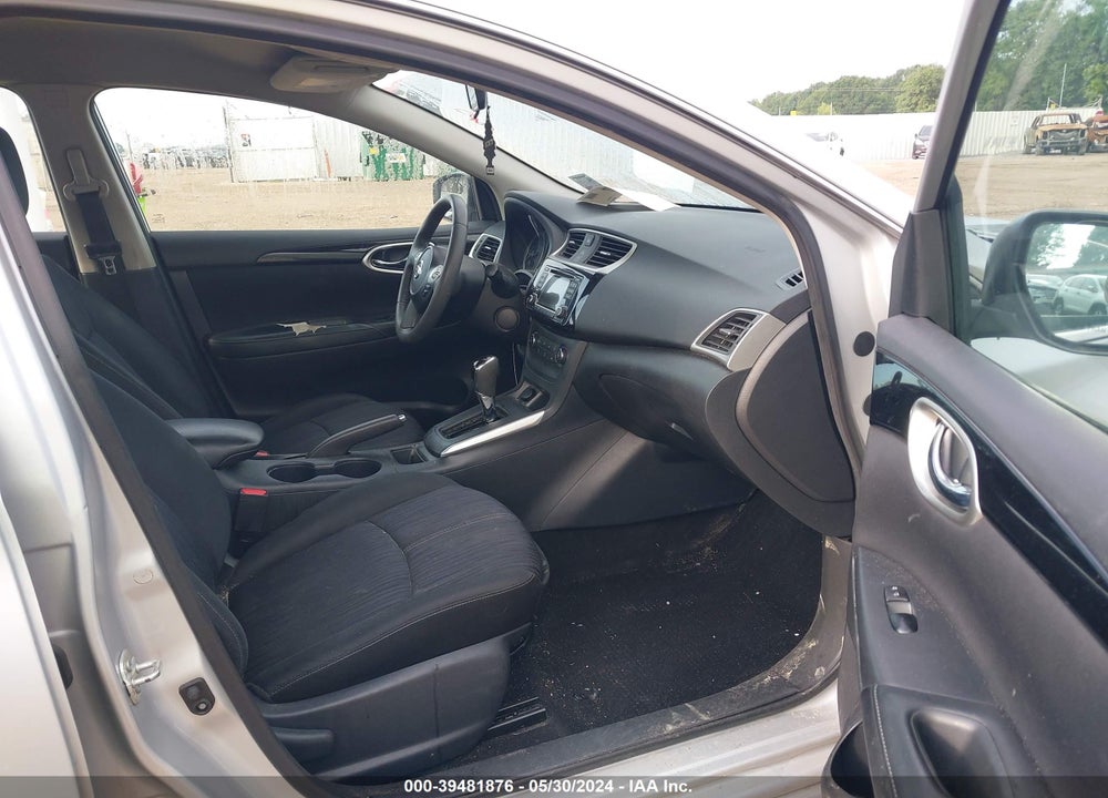 2017 NISSAN SENTRA SV VIN: 3N1AB7AP5HY323242