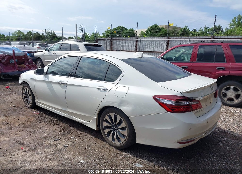 2017 HONDA ACCORD HYBRID TOURING VIN: JHMCR6F71HC013052