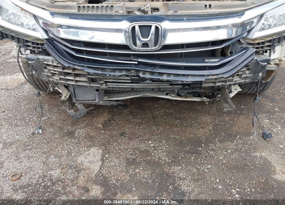 2017 HONDA ACCORD HYBRID TOURING VIN: JHMCR6F71HC013052