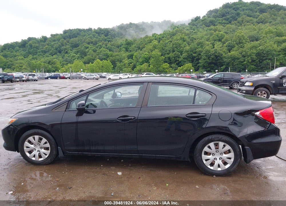 2012 HONDA CIVIC LX VIN: 2HGFB2F52CH308548