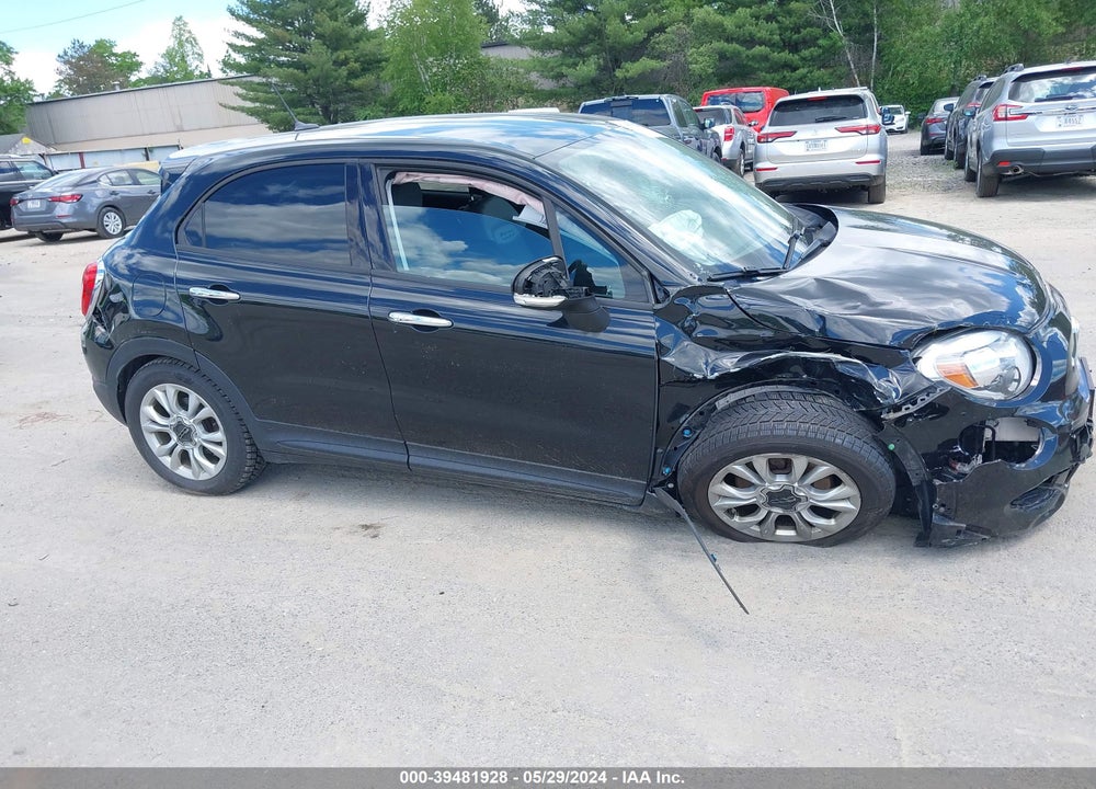 2016 FIAT 500X EASY VIN: ZFBCFYBT1GP376275