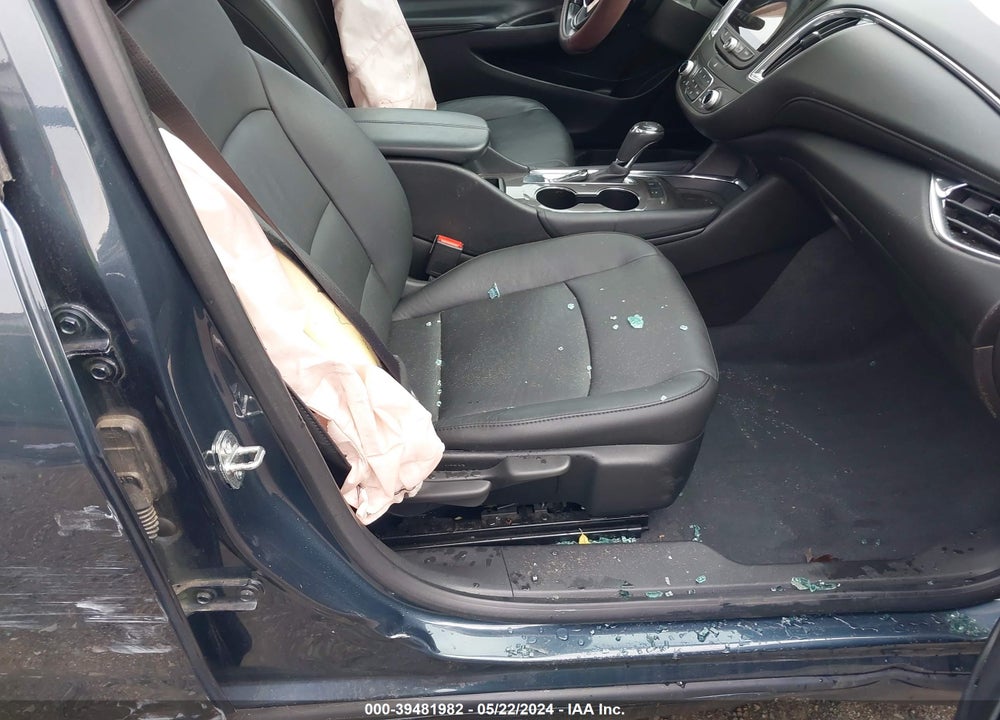 2019 CHEVROLET MALIBU LT VIN: 1G1ZD5ST5KF149979