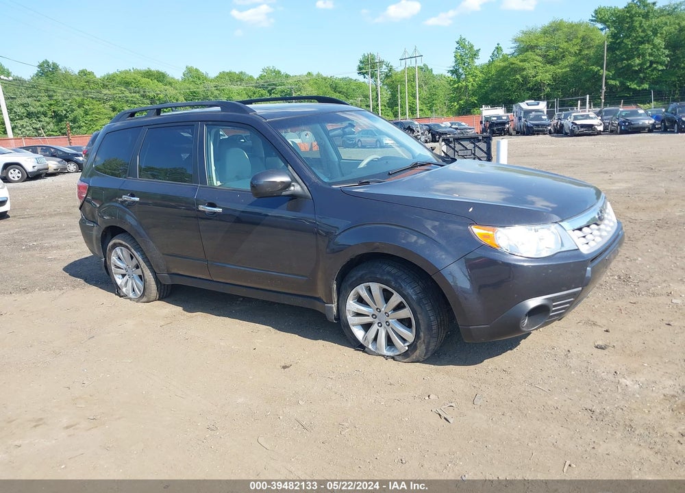 2011 SUBARU FORESTER 2.5X PREMIUM VIN: JF2SHADC1BH772430