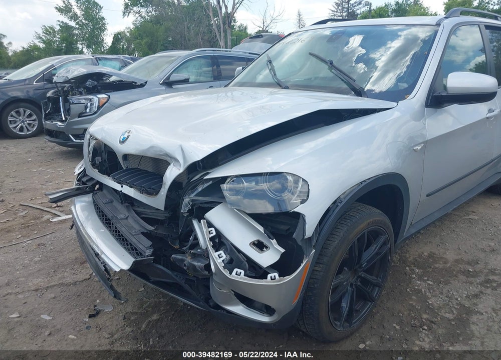 2011 BMW X5 XDRIVE35I/XDRIVE35I PREMIUM/XDRIVE35I SPORT ACTIVITY VIN: 5UXZV4C50BL409011