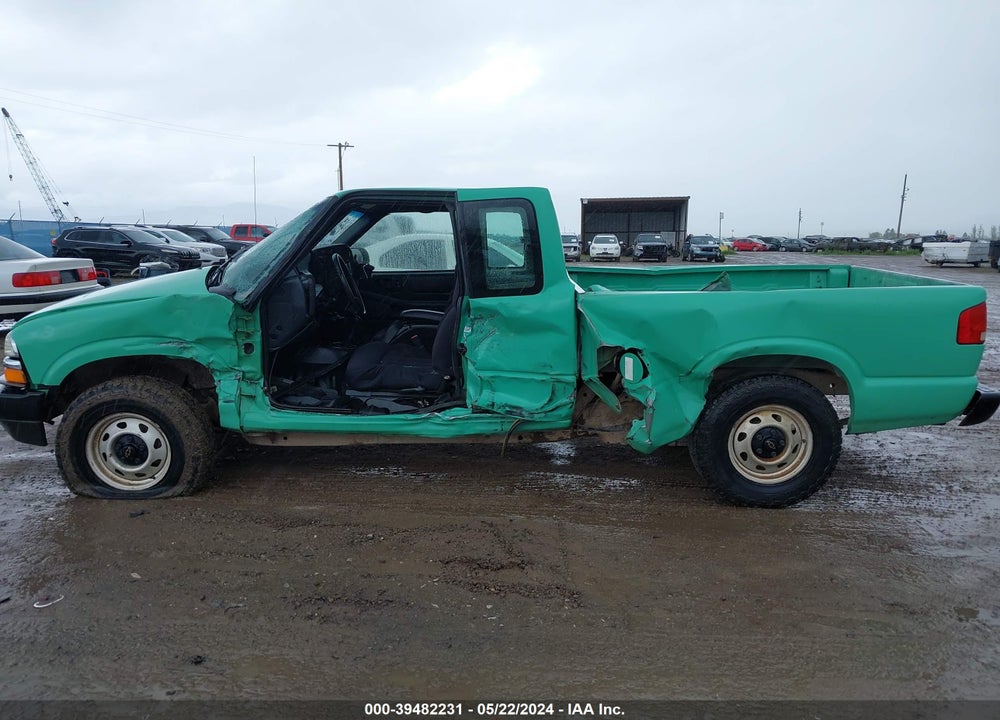 2003 CHEVROLET S-10 VIN: 1GCDT19XX38238393