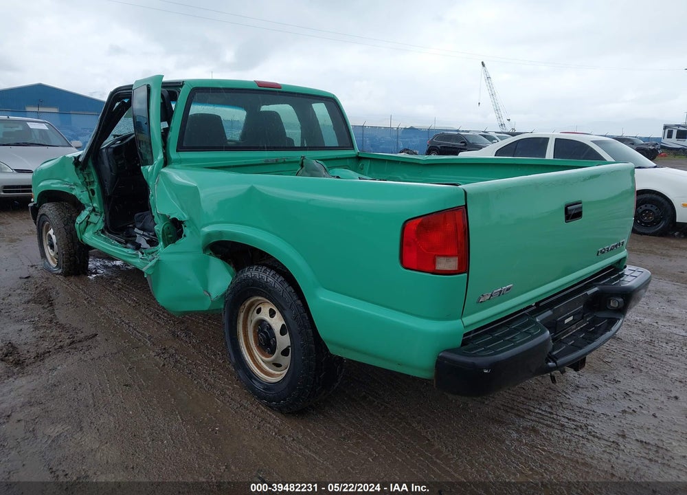 2003 CHEVROLET S-10 VIN: 1GCDT19XX38238393