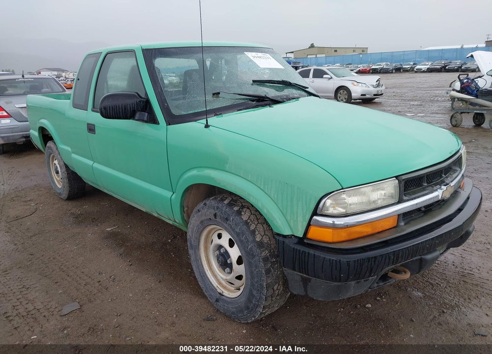 2003 CHEVROLET S-10 VIN: 1GCDT19XX38238393