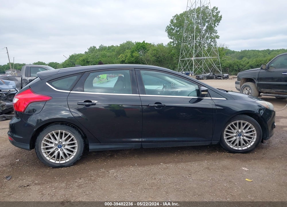 2013 FORD FOCUS TITANIUM VIN: 1FADP3N23DL175376