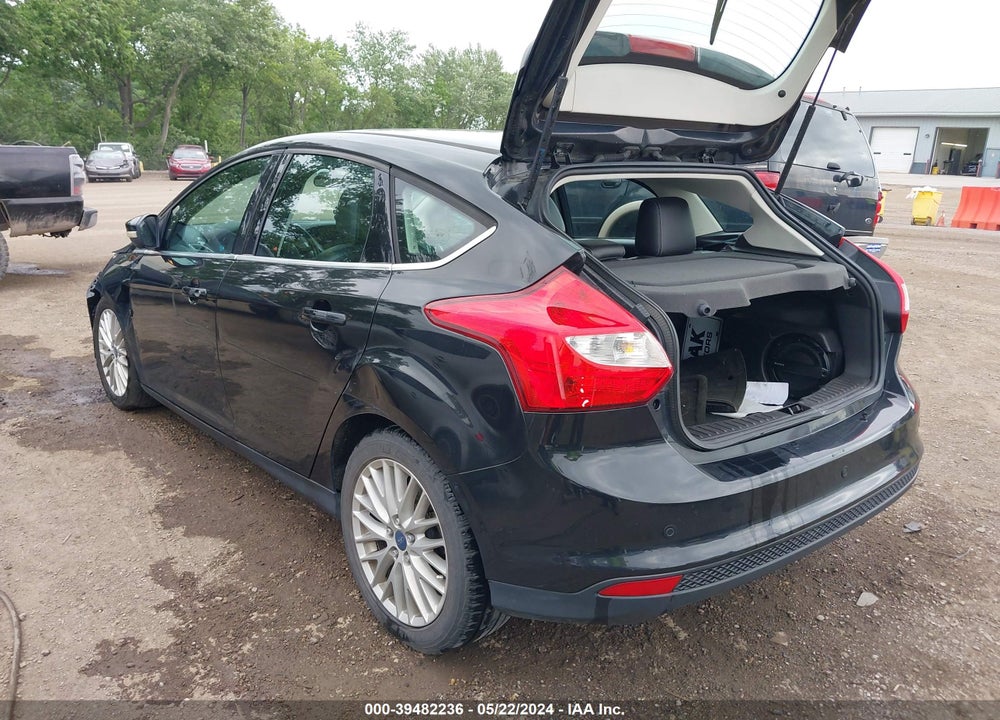 2013 FORD FOCUS TITANIUM VIN: 1FADP3N23DL175376