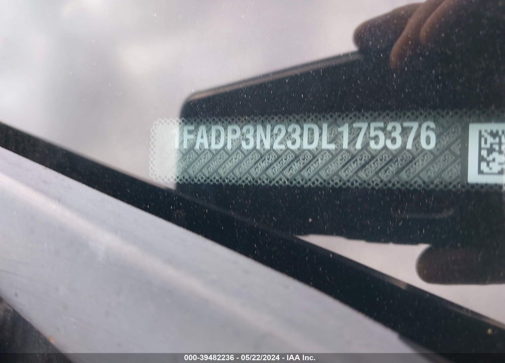 2013 FORD FOCUS TITANIUM VIN: 1FADP3N23DL175376