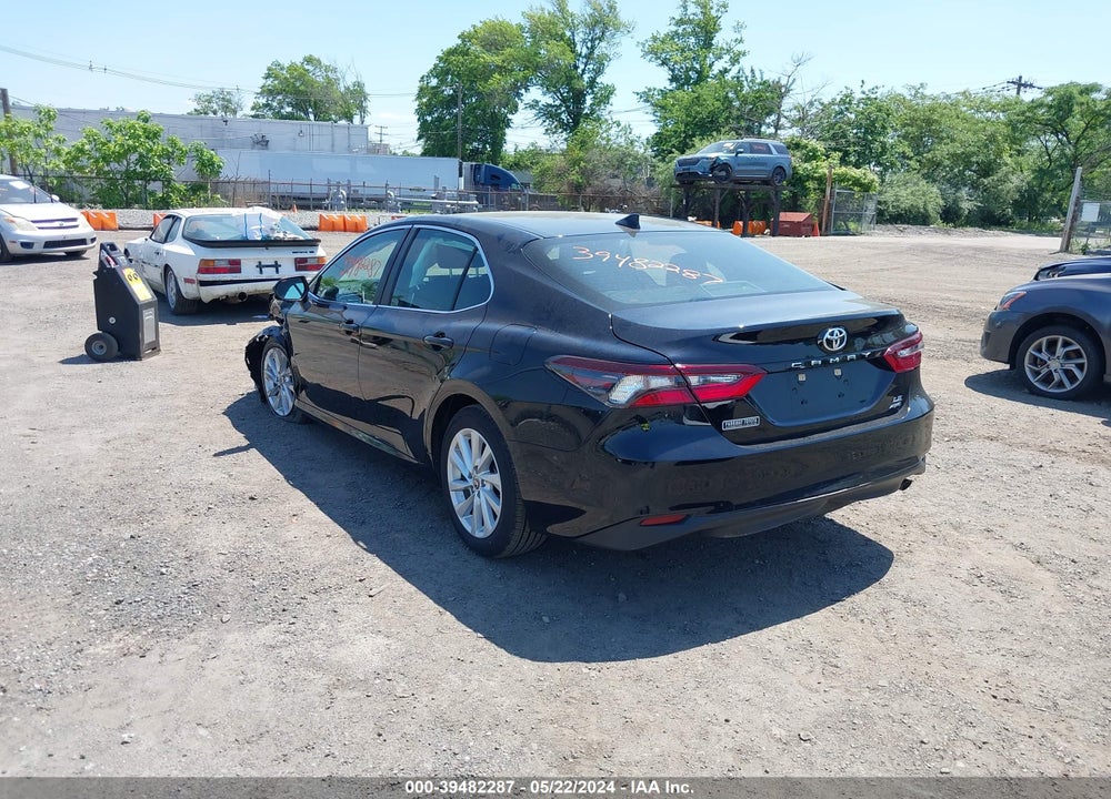 2023 TOYOTA CAMRY LE VIN: 4T1C11BK7PU082838