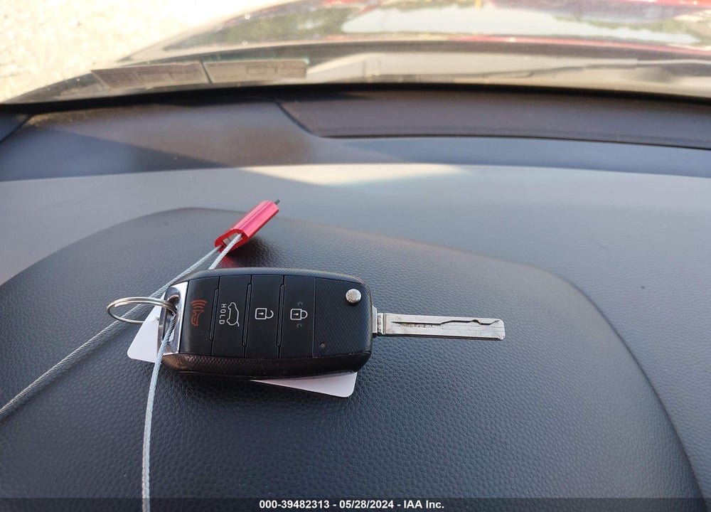 2019 KIA SOUL VIN: KNDJN2A27K7917335