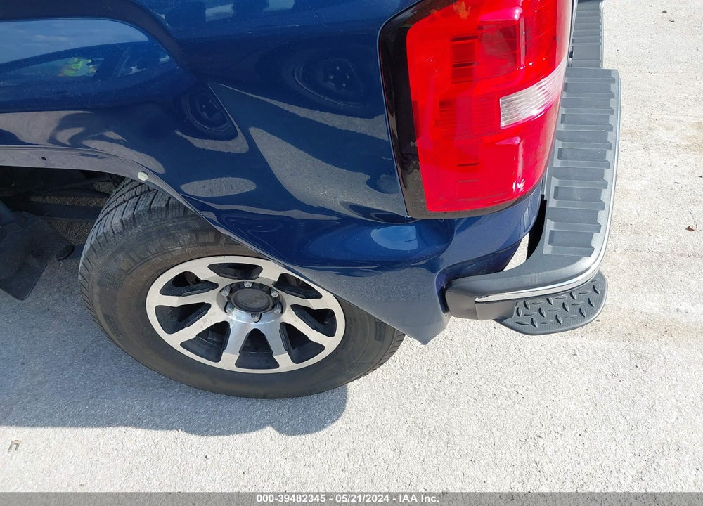 2018 GMC SIERRA 1500 VIN: 3GTU2LEC2JG107306