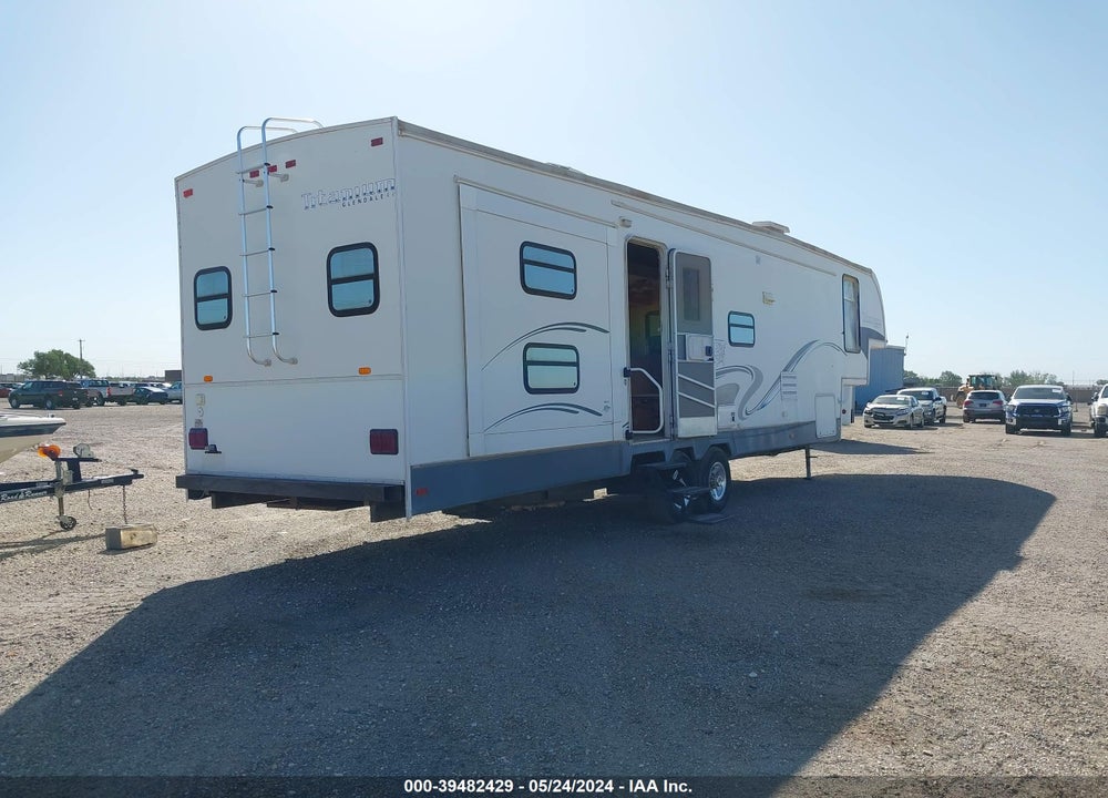 2005 GLENDALE TITANIUM 41' 5TH WHEEL VIN: 2GRFW36T75S056430