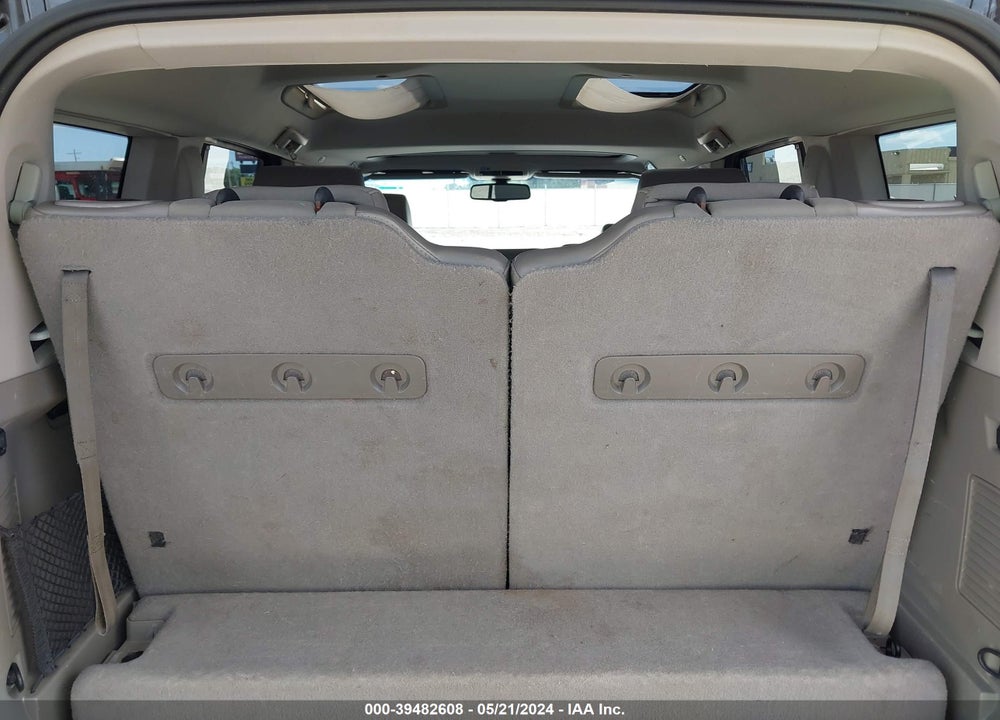 2006 JEEP COMMANDER VIN: 1J8HH48K86C276743