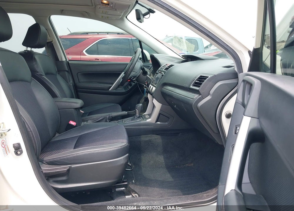 2018 SUBARU FORESTER 2.0XT PREMIUM VIN: JF2SJGEC7JH429111