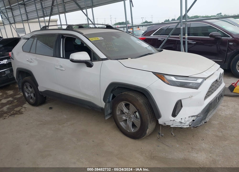 2024 TOYOTA RAV4 XLE VIN: 2T3W1RFVXRW303343
