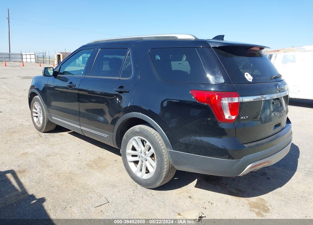 2017 FORD EXPLORER XLT VIN: 1FM5K7D85HGE19386
