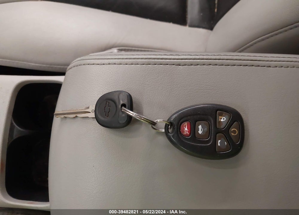 2008 CHEVROLET IMPALA LT VIN: 2G1WV58K681339157
