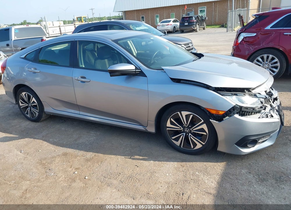 2018 HONDA CIVIC EX-T VIN: JHMFC1F39JX041808