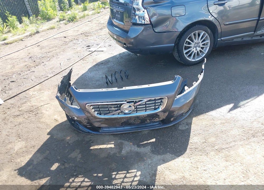 2011 VOLVO V50 T5/T5 R-DESIGN VIN: YV1672MW0B2633096