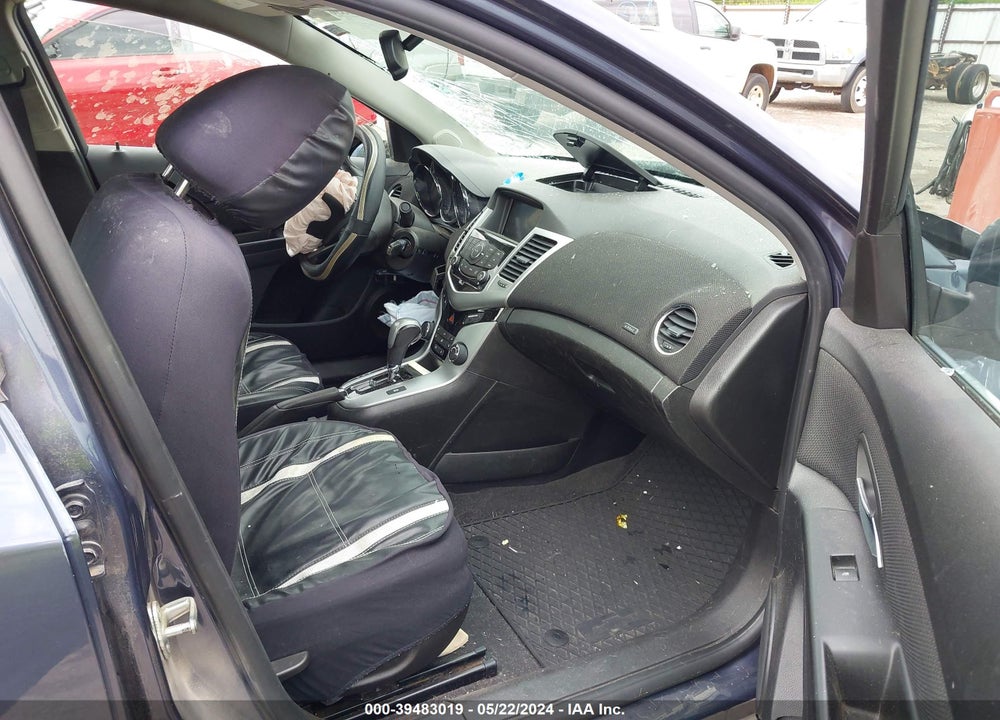2014 CHEVROLET CRUZE 1LT AUTO VIN: 1G1PC5SB1E7217856