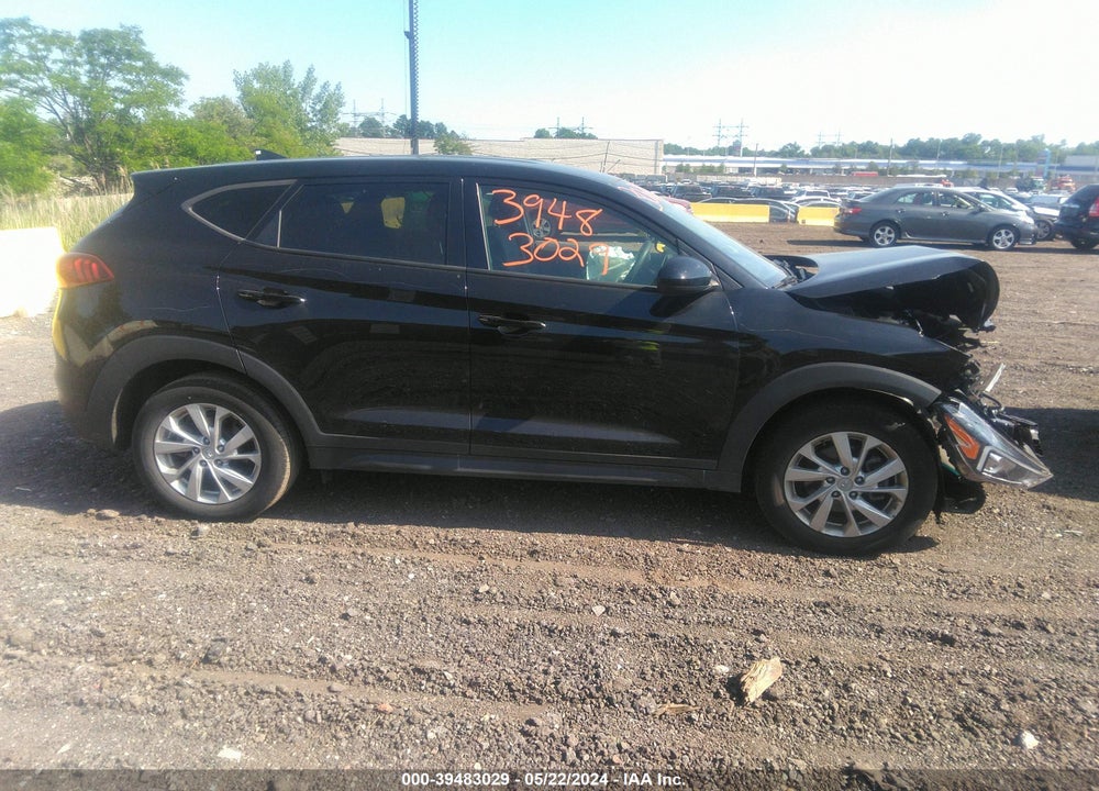 2021 HYUNDAI TUCSON SE VIN: KM8J2CA47MU374763